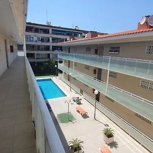 Julia Cap - 3 Bedrooms With Pool Appartement Salou