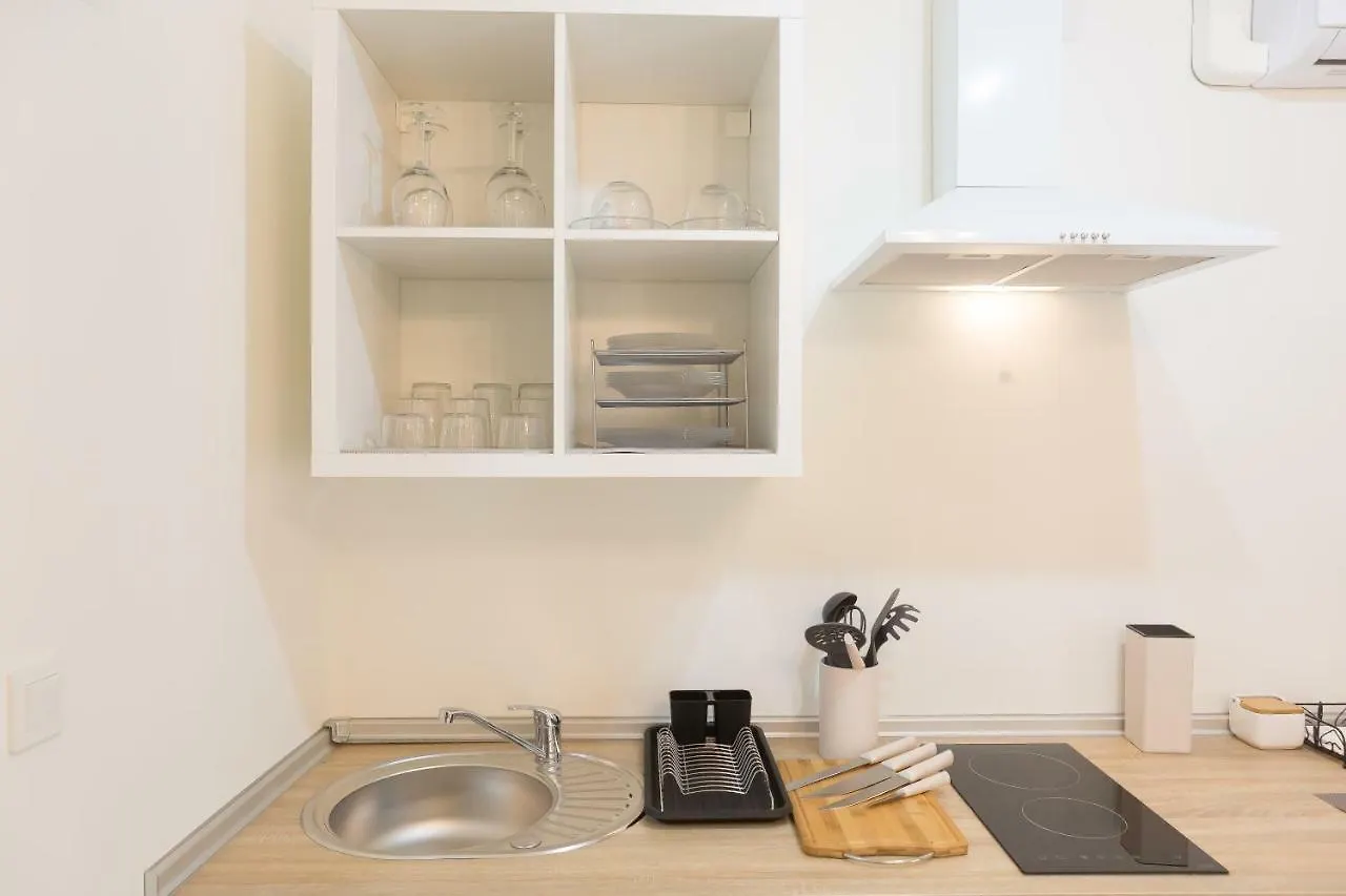 Granada City Home アパート